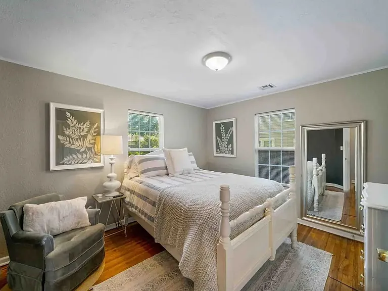 4761 S Cincinnati Ave — Photo 15