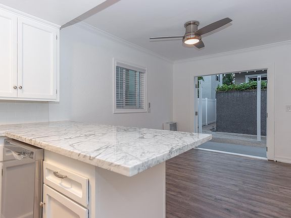 2nd image of 750 E Ave Coronado Ca #92118