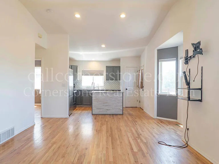 743 Descendant Dr — Photo 20