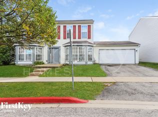 1657 Park Vista Ln, Aurora, IL 60504