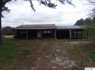 1660 Center Springs Rd, Somerville, AL 35670