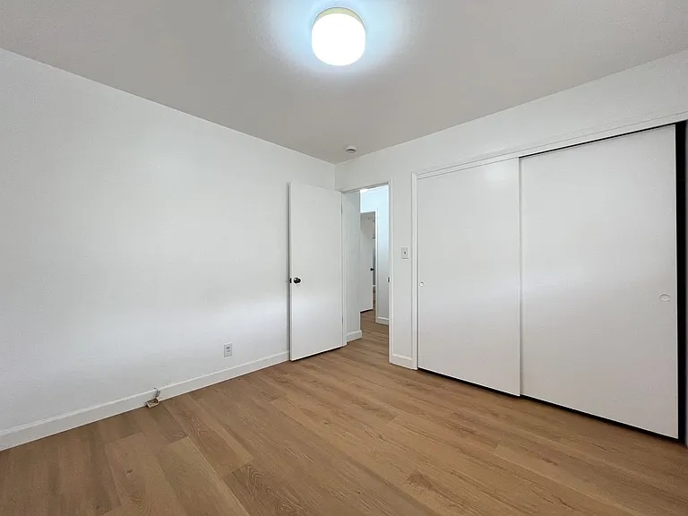 849 Laguna St — Photo 23