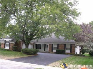 837 W Bauer Rd, Naperville, IL 60563