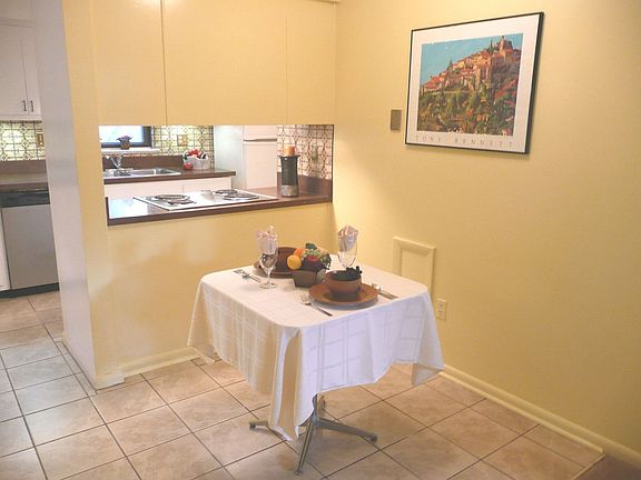 Breakfast Nook or Office