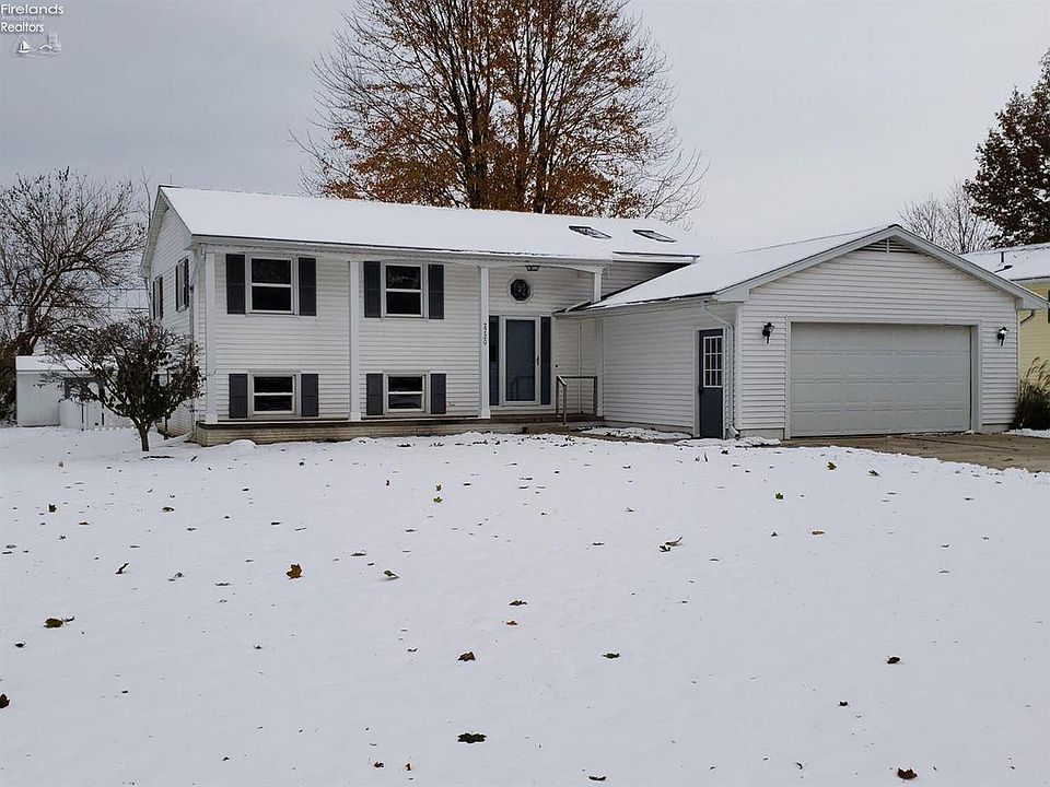 1st image of 2720 Lynn Dr
