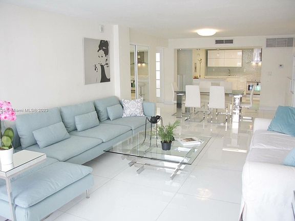 2nd image of 1800 Collins Ave APT 8F