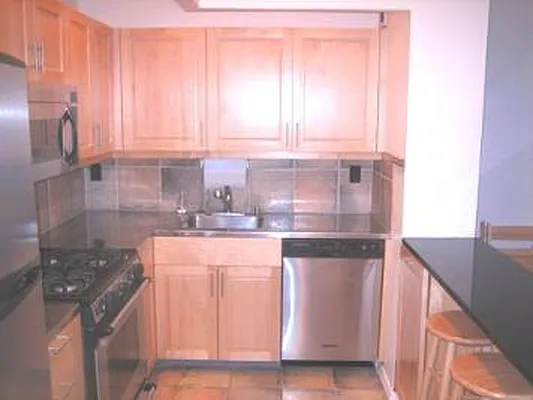 Sold by Corcoran | media 28