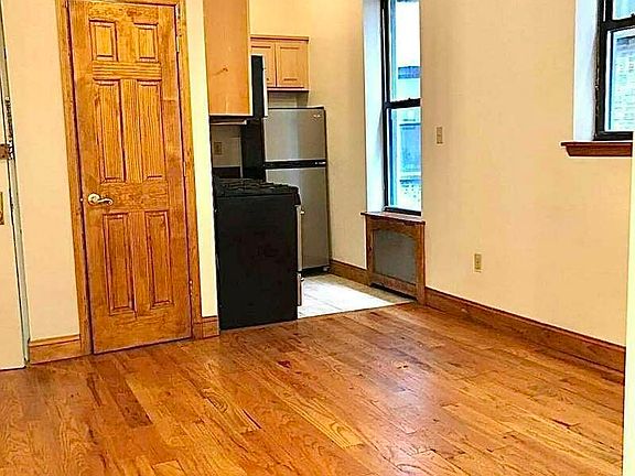 5th image of 244 W 109th St #2CC