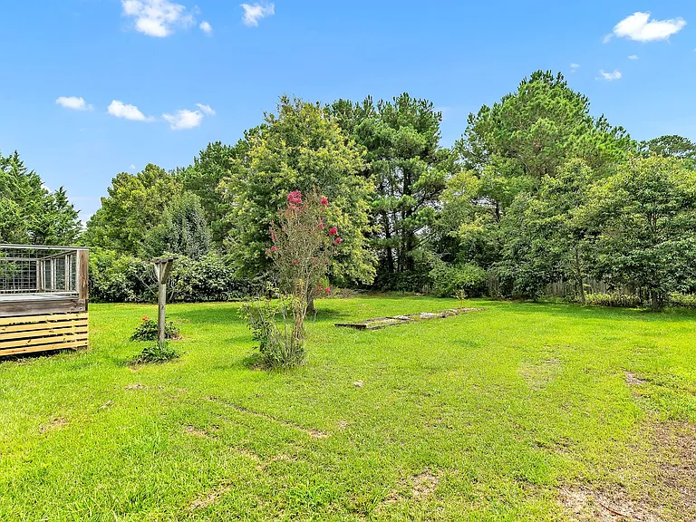 210 Raven Ridge Ct — Photo 37