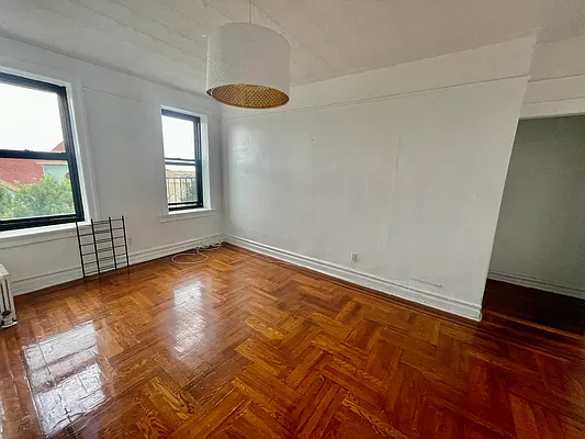 Rented by Highline Residential | media 21