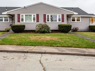 34-36 Petipas Ln, Randolph, MA 02368