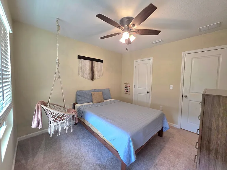 4639 Carlstrom Ln — Photo 16