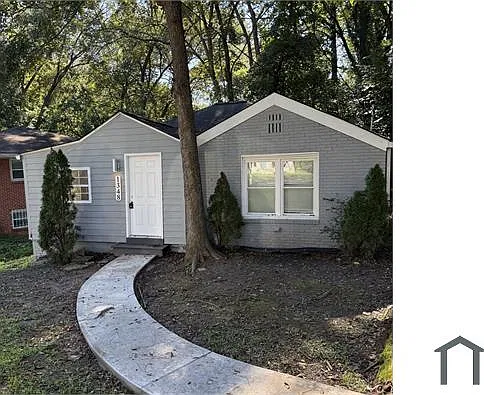 3 bed, 1300 sqft, $2,800 — Photo 1