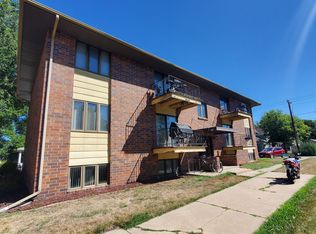 424 N 4th St APT 6, Seward, NE 68434