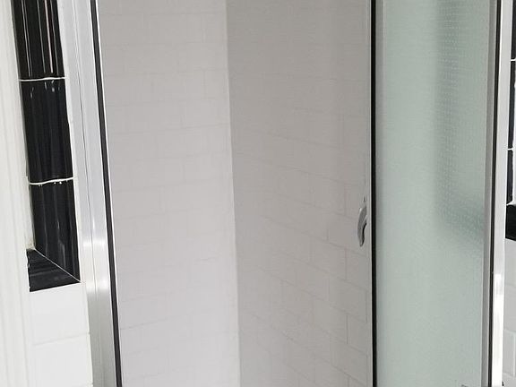 5th image of 17290 Highland Ave APT 6E
