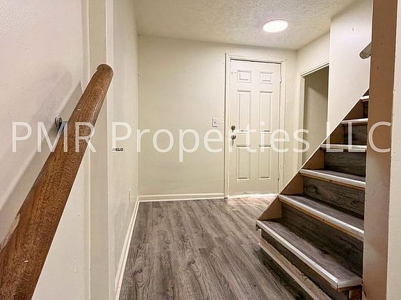 4th image of 824 1st Ave APT 2
