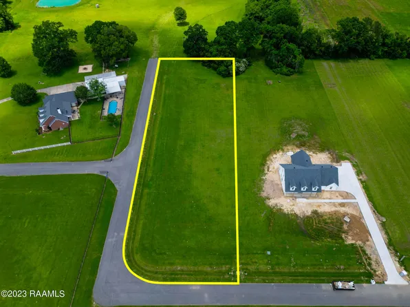 220 Coteau Ridge Rd, Carencro, LA 70520