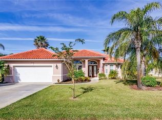 5840 Pine Ridge Cir, Vero Beach, FL 32967