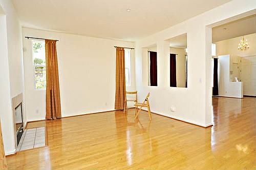 3rd image of 34905 Herringbone Ct