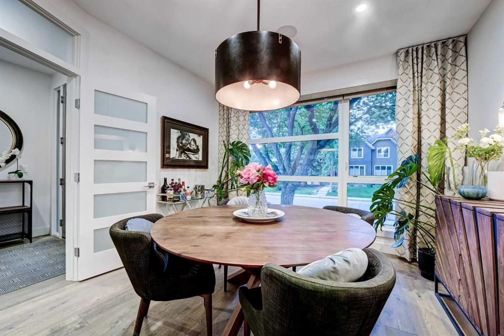 619 E 36th St SW, Calgary, AB - View 5
