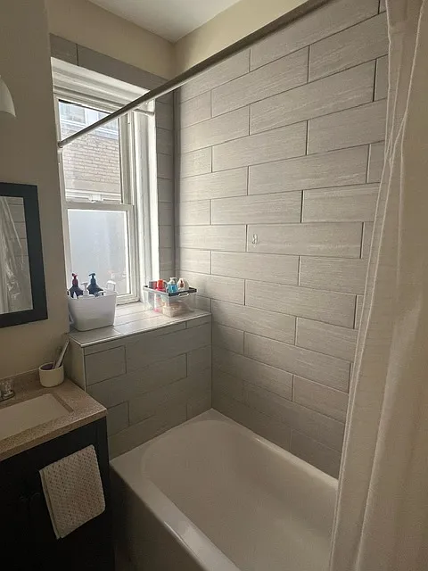 2 bed, $3,100 — Photo 2