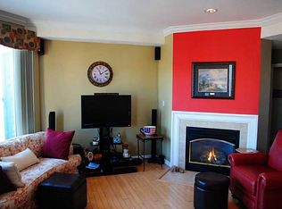 2409 William Styron Sq S, Newport News, VA 23606