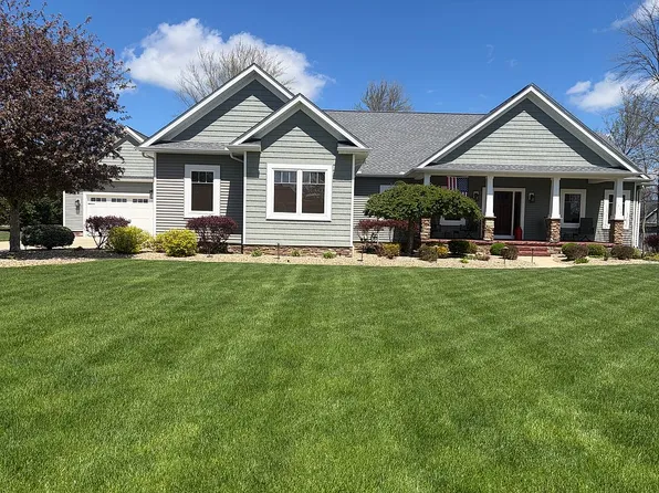 8595 Virginia Dr, Westfield Center, OH 44251