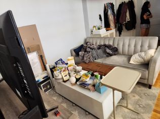 1572 Massachusetts Ave APT 35, Cambridge, MA 02138