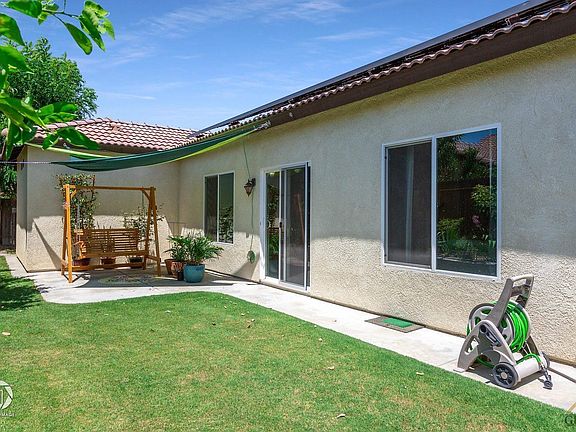 5th image of 10215 Pepperwood Dr