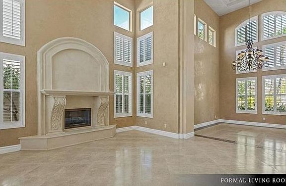 4th image of 4910 Spanish Hills Dr