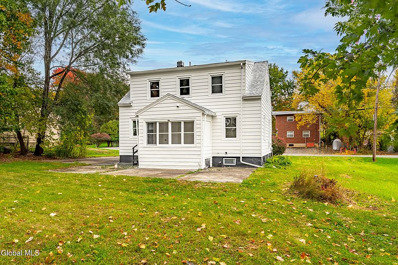 3rd image of 27 Bellemeade Street