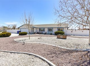 21055 Thunderbird Rd, Apple Valley, CA 92307