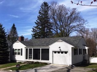 10 Berkley Ter, Saint Albans, VT 05478