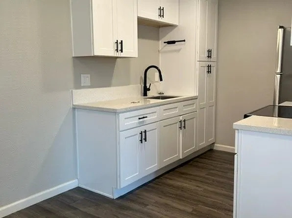 3875 Van Dyke Ave APT 10, San Diego, CA 92105