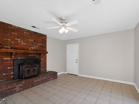 5th image of 80 Triple Crown Ln