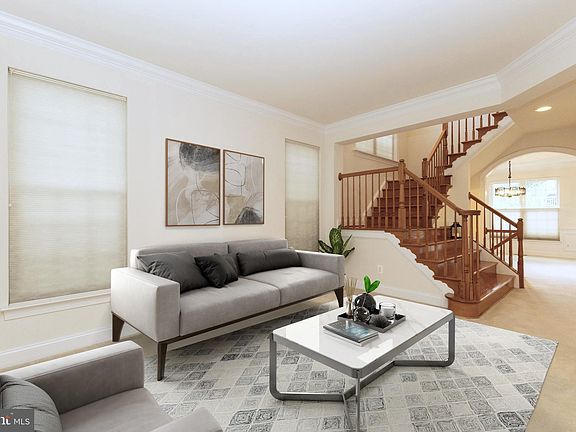 4th image of 5602 Lierman Cir