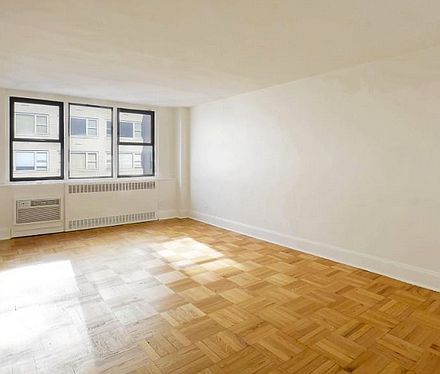 1st image of 425 E 79th St APT 11A