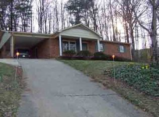 1825 Cline Pl, Lenoir, NC 28645