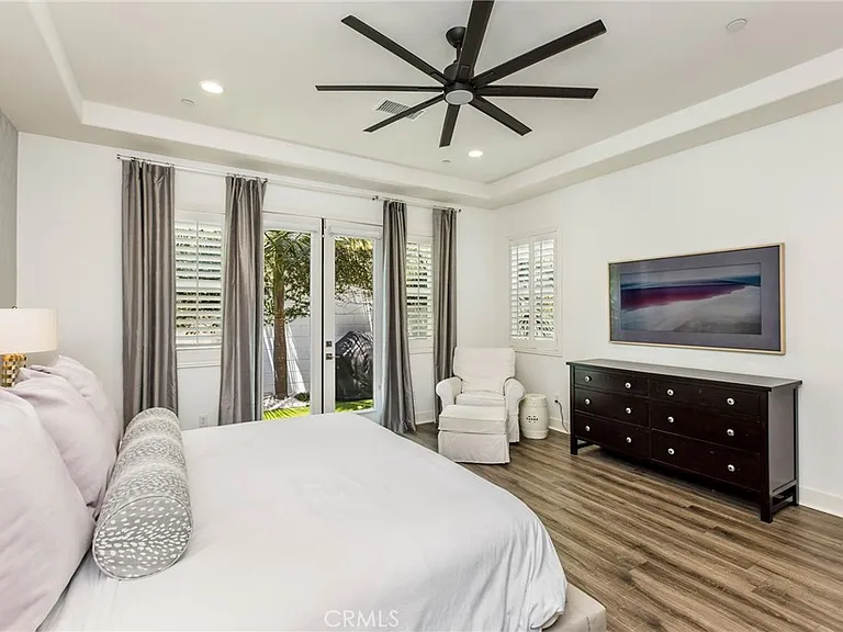 921 Camber Ln — Photo 13