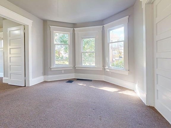 3rd image of 808 7th St NW #C