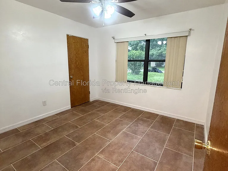 2615 Grove Ave — Photo 10