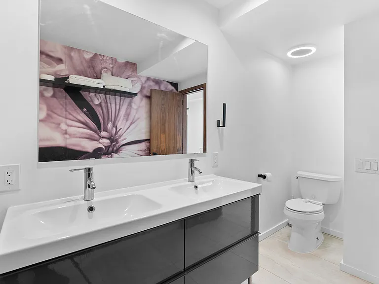 7 Gingertree Ln — Photo 4