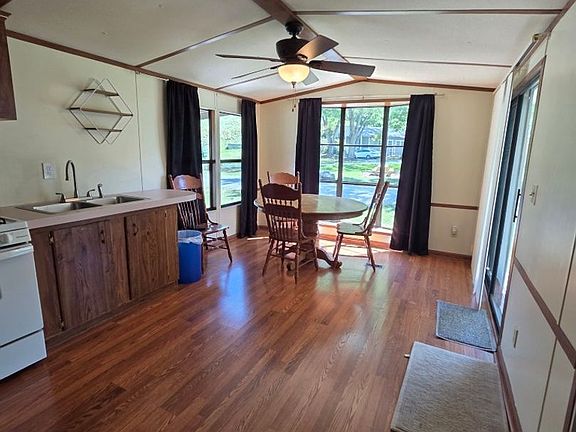 5th image of 338 Ralph Tatham Rd
