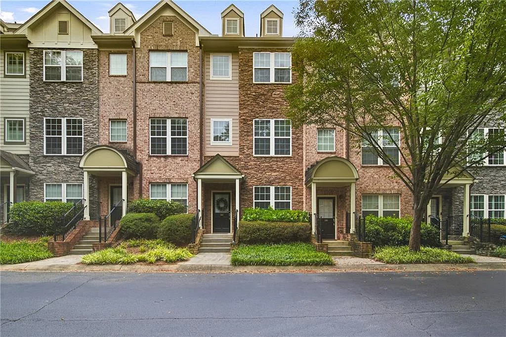 1 bed, 1.5 bath, 1237 sqft, $2,695 — Photo 1
