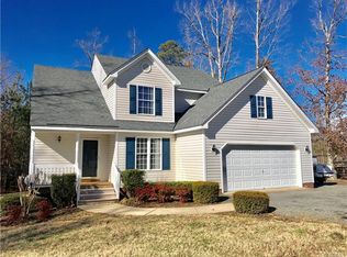 5856 Buckhunt Ln, New Kent, VA 23124