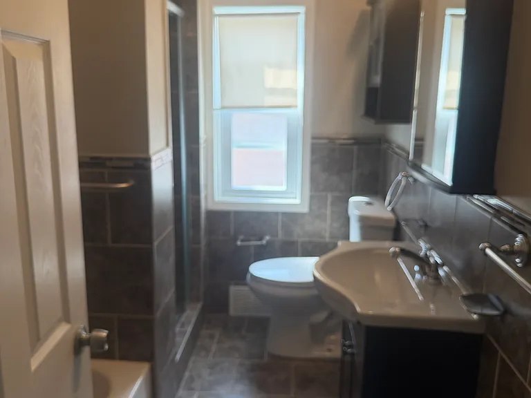 541 Fern St — Photo 11