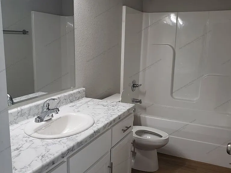 2127 Ingalls Ln #A — Photo 10