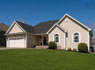 47 Halewood Dr, West Hants, NS B0P1L0