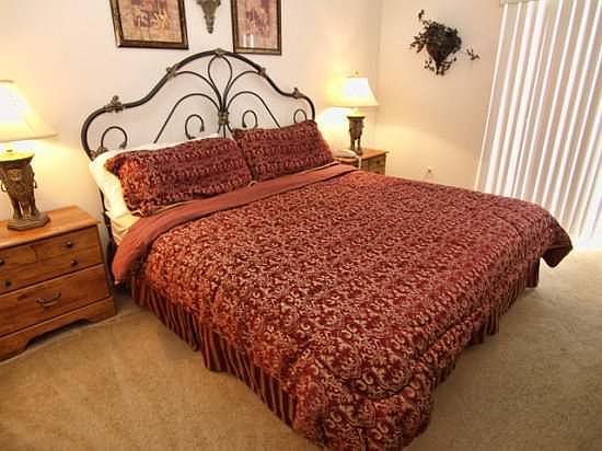 GB4P1718MS-King-Master-Bedroom