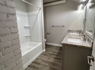 913 S 1st Ave APT 3, Sioux Falls, SD 57104